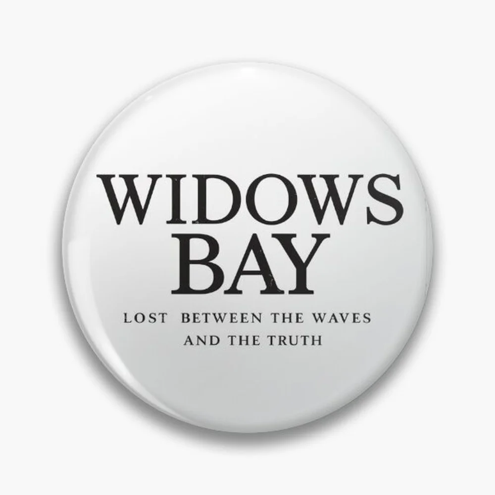 Widows Bay – Broches holographiques en forme d'étoile et de cœur, accessoires de mode laminés, motif « Perdu entre les vagues et la vérité »