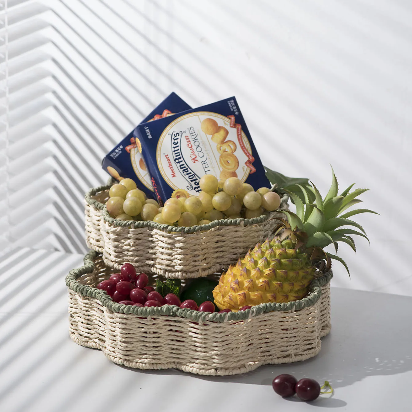 

Hand Woven Storage Basket Kitchen Breathable Fruit Vegetable Storage Basket Simple Japanese Style Paper Rope Storage Basket
