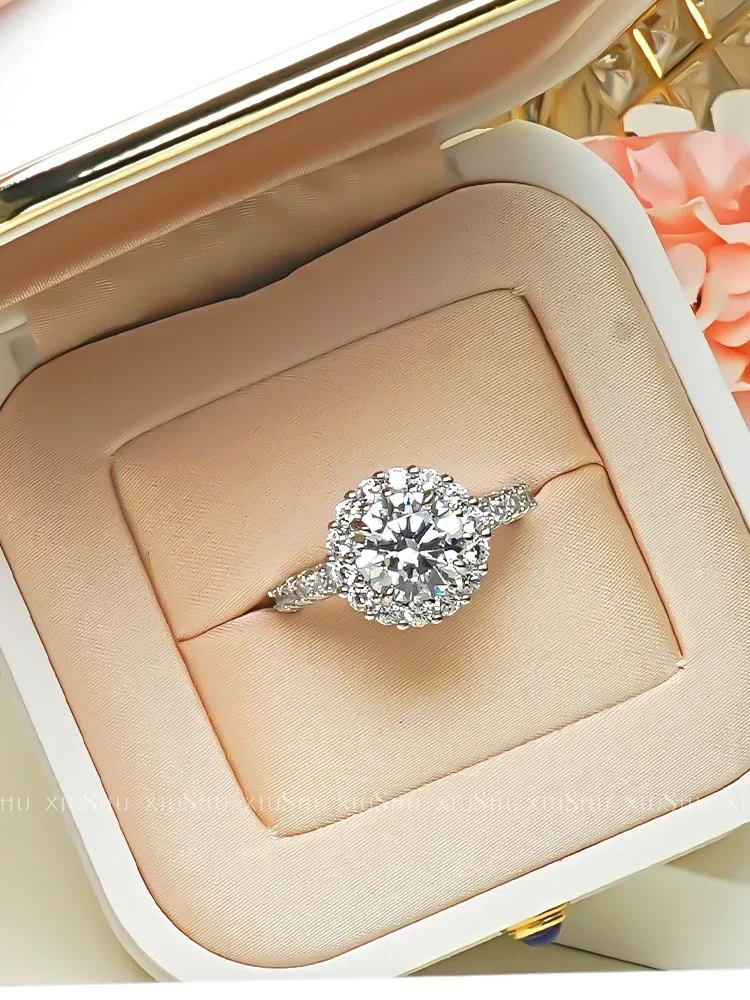 Light Luxury S925 Silver White Diamond Ring Set with High Carbon Diamond Temperament Niche Design Engagement Women's Jewelry