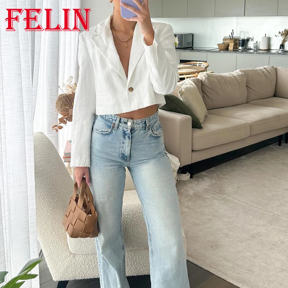 

TRAF 2023 Autumn Women Office Lady Solid Blazer Short Button Slim Fit Jacket Elegant Lapel White Casual Women Coat Chic Tops