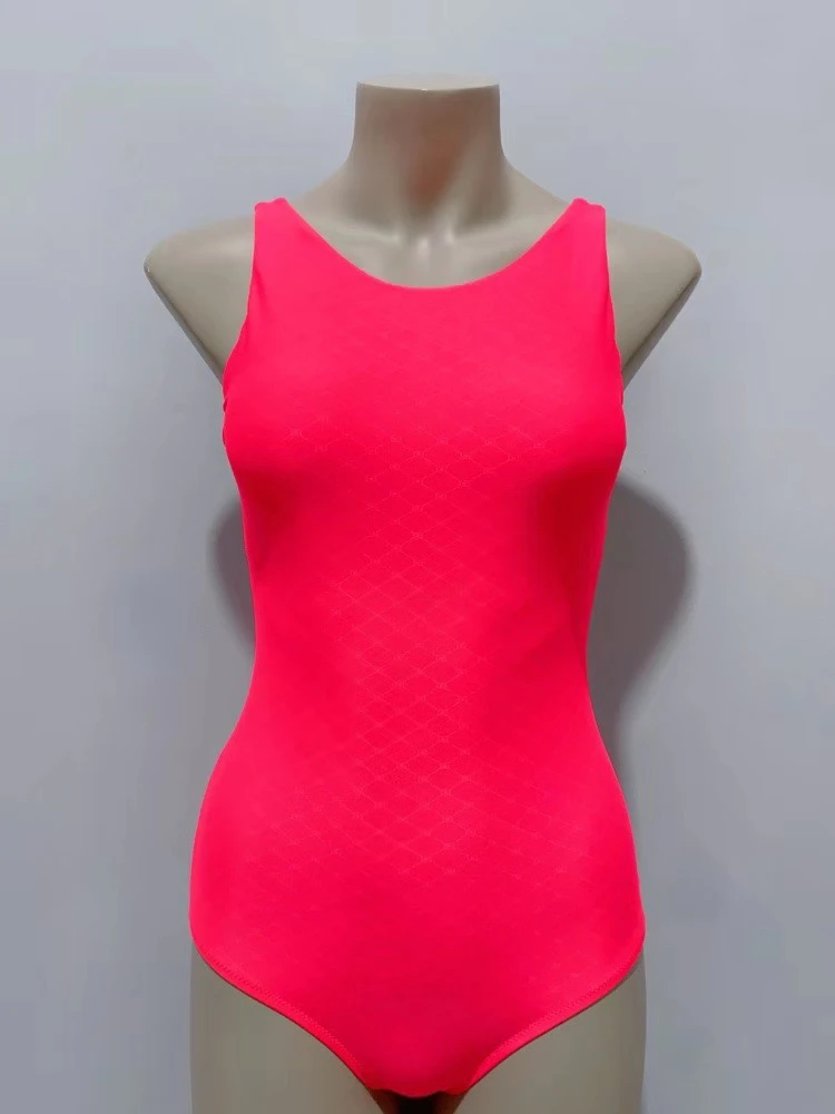 

Fitn Cetitive Training One-Piece Swimsuit Women's plus Size Profional Sle Ele Design High Elastici Polyester...