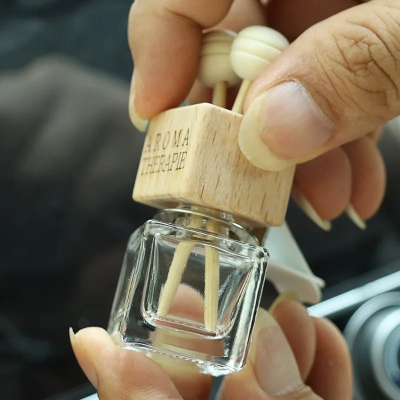 8ml 차량용 에어벤트 향수병 자동차 방향제 병 에어벤트 배출구 향수 클립 디퓨저 병 자동차 인테리어 액세서리 썸네일 5