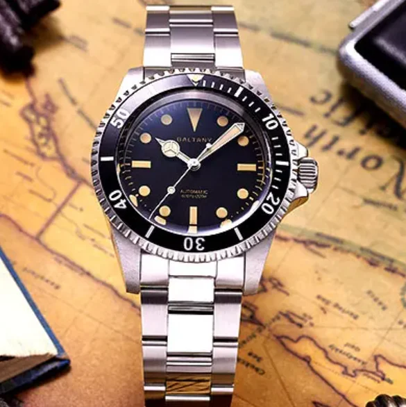 Baltany Men Automatic Watch Pilot 39mm Mechaical Wristwatch Diver 200M Waterproof Sapphire Mirror C3 Luminous NH38
