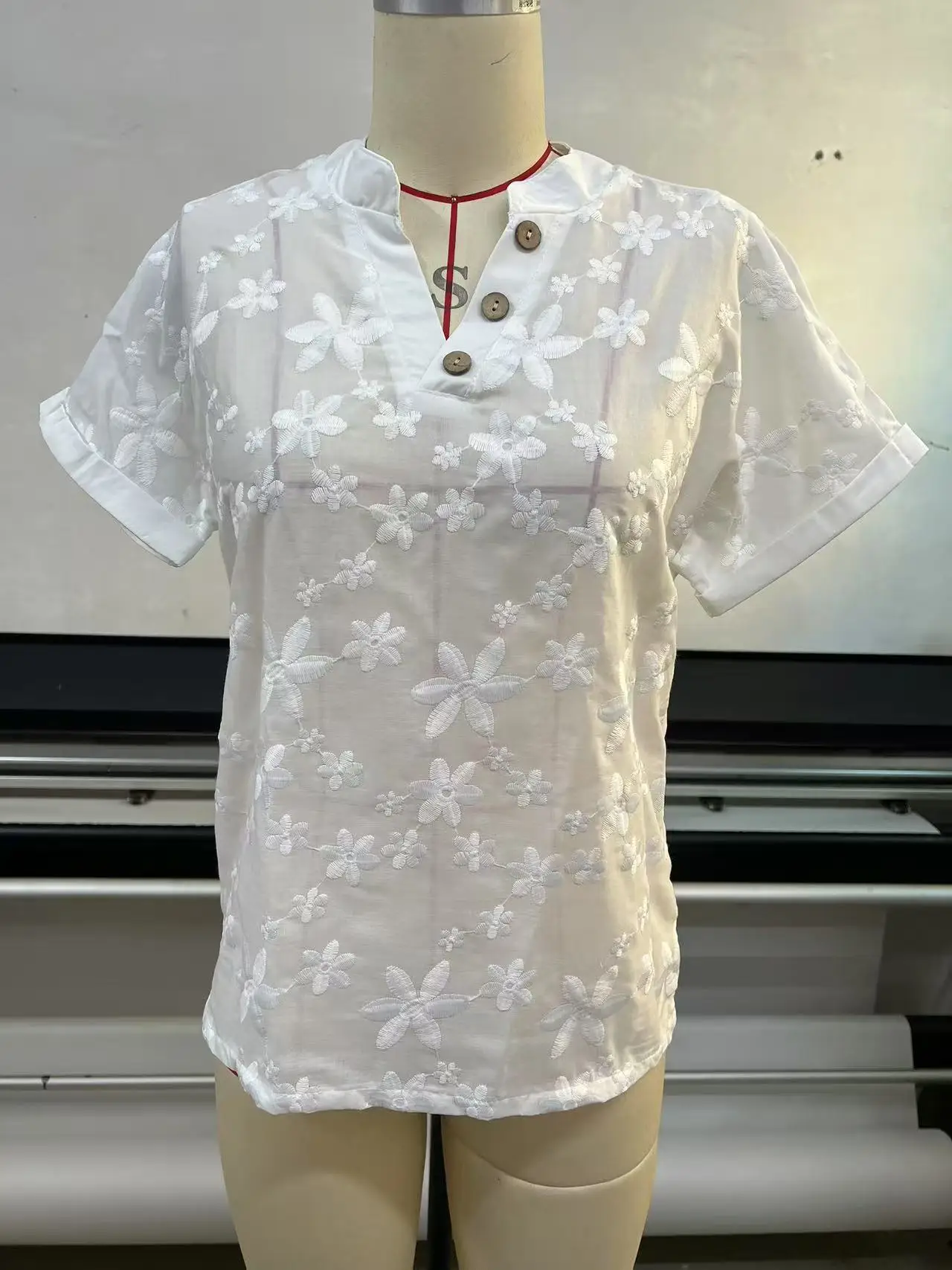 2025 Americano Europeo delle Donne di Nuovo Modo Bianco di Colore Solido Manica della Scarpa Con Scollo A V Elegante Casyal Alla Moda Camicette Famle Vestiti Magliette E Camicette