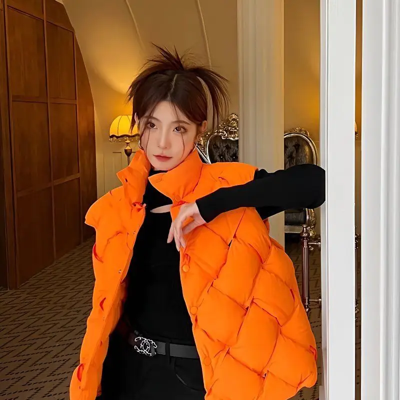 

2025 Fashion Stand Collar Sleeveless Quilted Jacket Women Korean Cotton Vest Tops Autumn Winter Waistcoat Outwears Streetwear