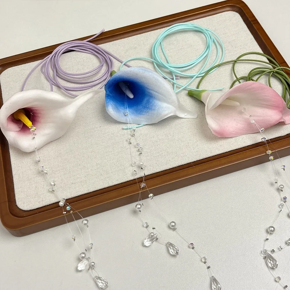 Fashion Exaggerated Calla Lily Beaded Pendant Vintage Elegant Korean Style Wax Rope Pendant Tassel Flower Choker Necklace