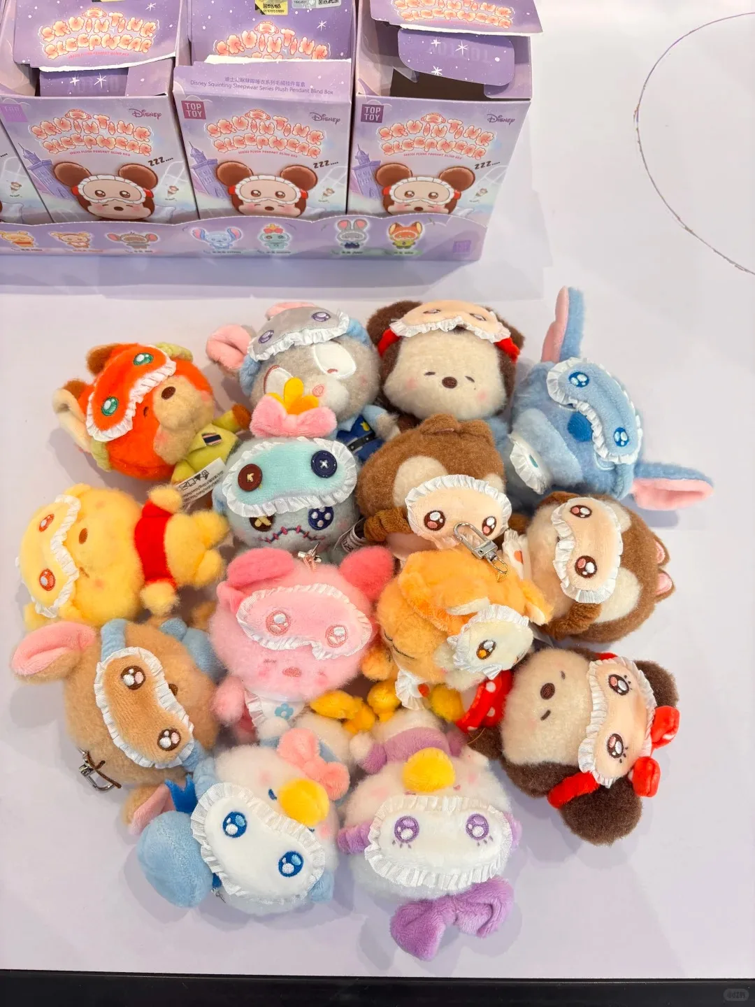 

Mickey Squinting Sleepwear Series Plush Pendant Blind Box Trendy Toy Zootopia Stitch Mystery Bag Collectible Soft Plushie