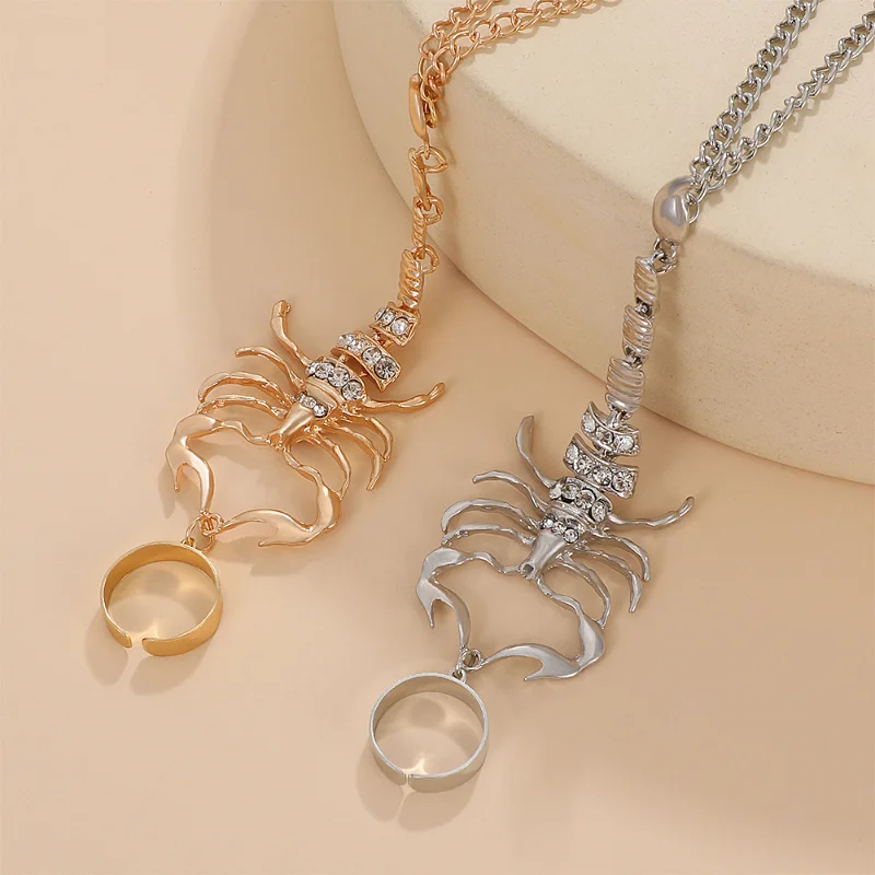 WANZHI New Punk Gold Plated Inlaid Zircon Scorpion Bracelet for Women Exaggerate Animal Connect Fingers  Party Jewelry