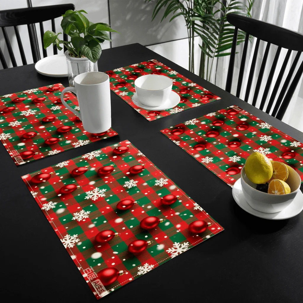 4pcs Red Green Plaid Christmas Placemats Set with Golden Snowflake Holly Berry Patterns Durable Table s for Holiday Dining
