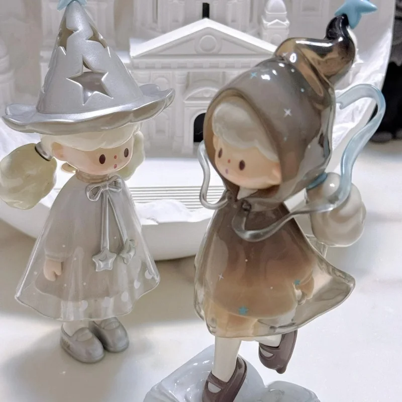 

Новинка в наличии, оригинальная серия Molinta Chasing Light, слепая коробка, кавайная кукла, загадочная коробка, аниме-фигурка, украшение для комнаты, коллекция, подарок