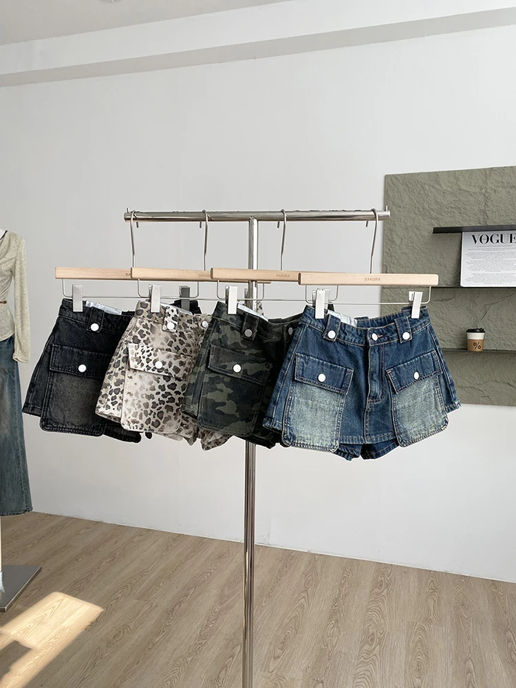 New Korean style sweet and spicy tie dye high waist slimming jeans skirt autumn 2025 casual wide leg shorts for women