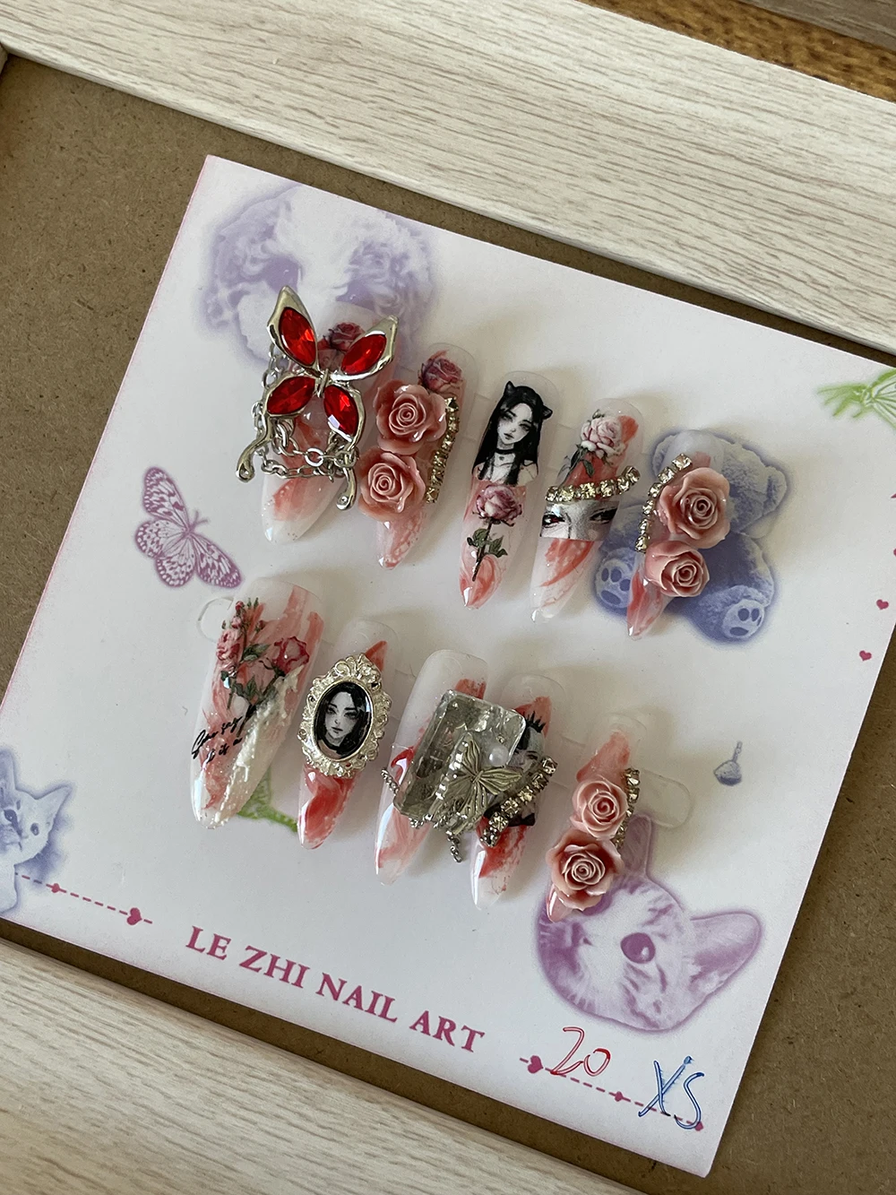 Y2K Słodki Kreskówkowy Niedźwi – Nail Art Strawberry recenzja i cena
