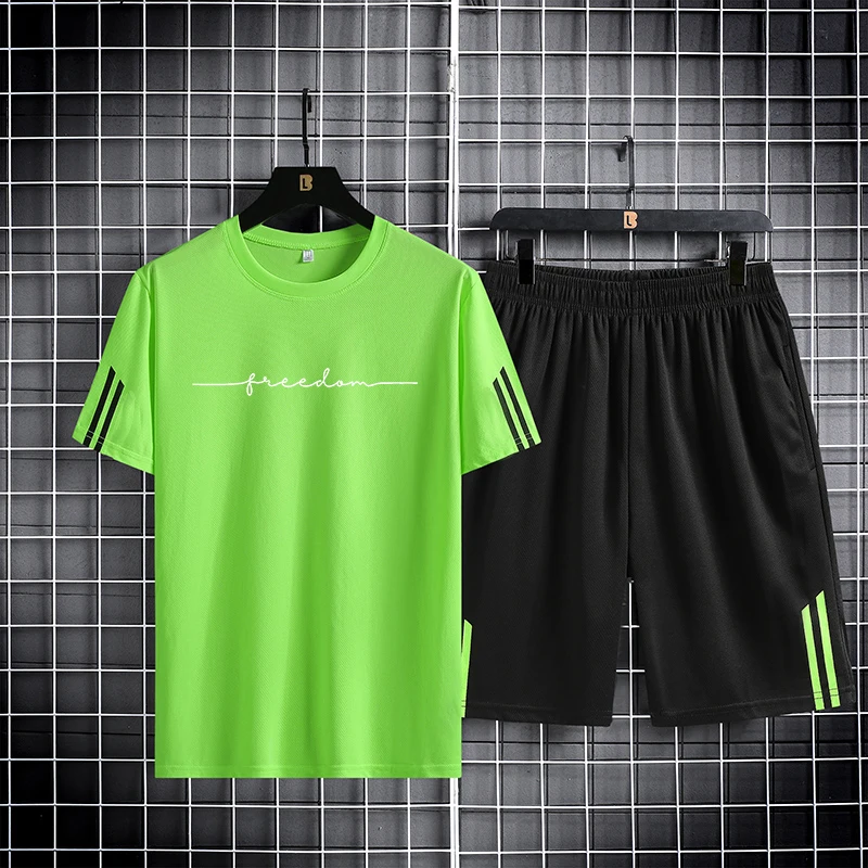 【 M-5XL 】 Summer men\'s set 2024 new quick drying breathable mesh short sleeved T-shirt and shorts two-piece running sports set