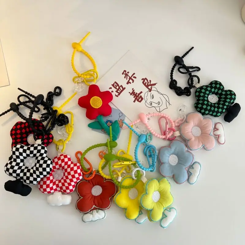 Cute Fabric Flower Keychains Korean Style Sweet Flower Bouquet Keyring Pendant For Backpack Bag Accessories Car Keys Keychain