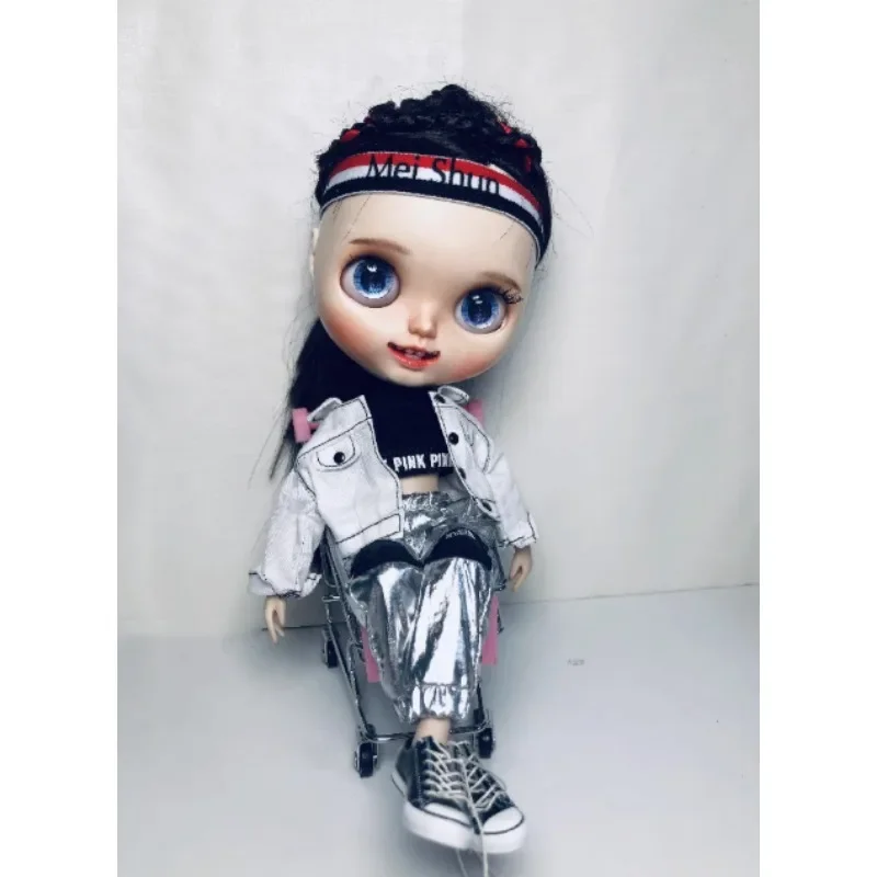Gli stili di vestiti progettati YJ574 di alta qualità sono divertenti tra cui scegliere gli accessori delle tue bambole ob24 blythee