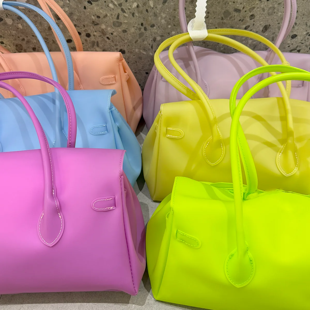 Summer Jelly Bag 2026 Casual Large Capacity Cute New Handbags for Woman Candy Color Bags Water Resistant Underarm Shoulder Bag