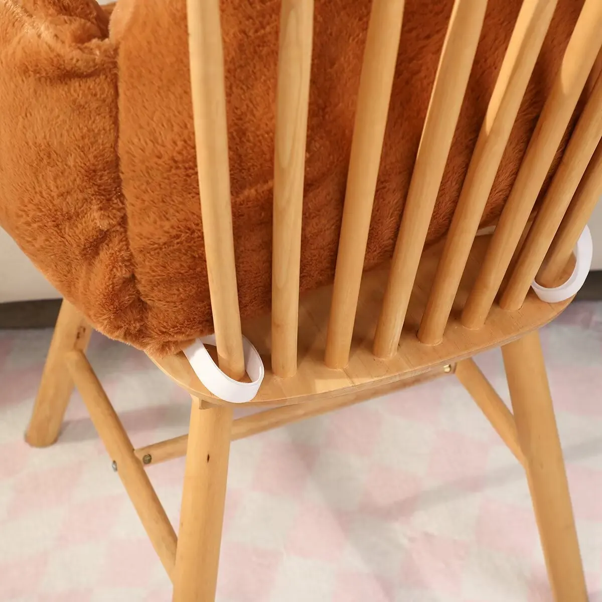 وسادة مقعد كاواي هالو كيتي على الطراز الياباني وسادة كرسي محشوة من القطيفة مع مسند ظهر ناعم للمنزل والمكتب مريح