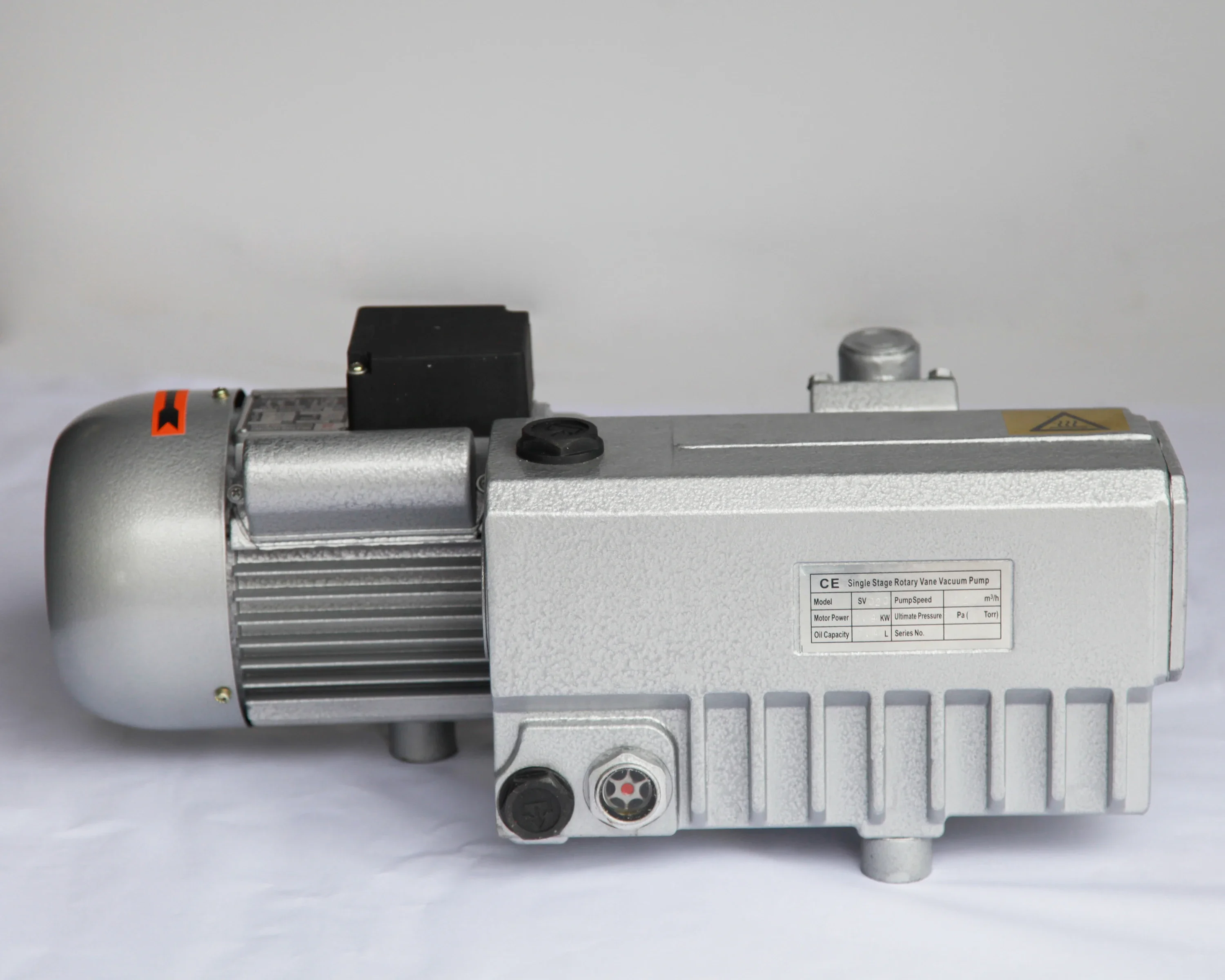 SV-020 مضخة تفريغ دوارة أحادية المرحلة مكونة من 20 م 3 / ساعة