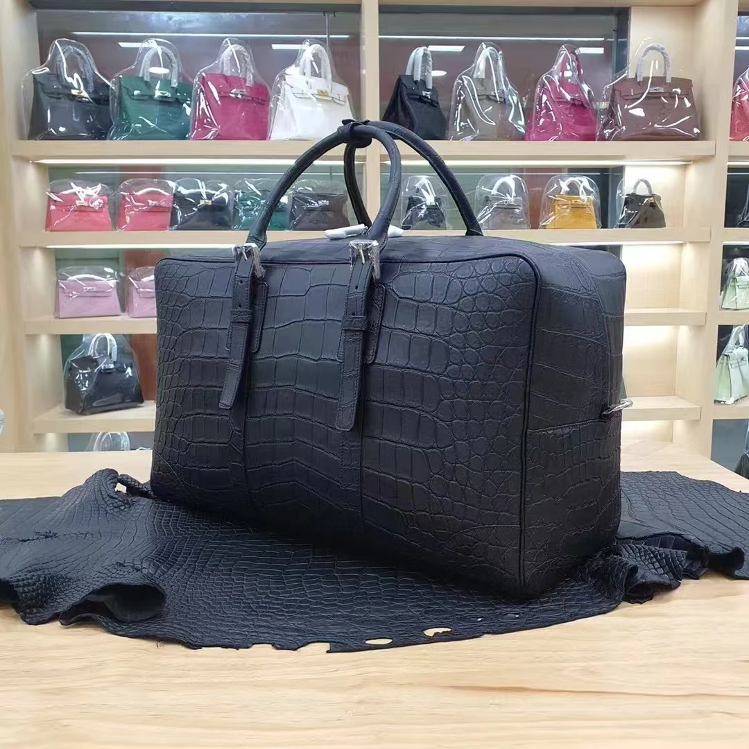 Borsa da viaggio in vera pelle di coccodrillo marrone di lusso 2025 Design di grandi dimensioni in pelle di pancia Borsa da esterno di alta qualità al 100% in vero alligatore