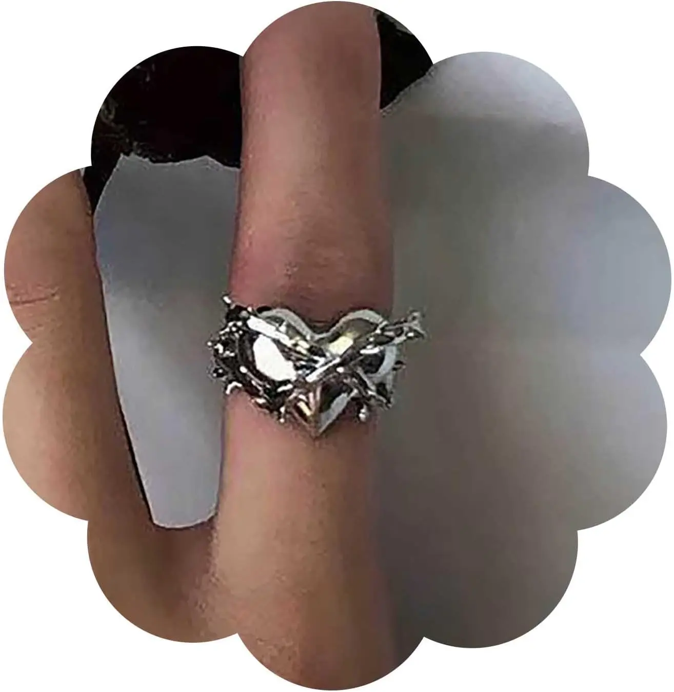 Punk Thorns Heart Ring Silver Love Heart Rings Big Heart Finger Ring Heart Barbed Wire Ring Exaggerated Heart Ring Adjustable Open Ring Jewelry for Women