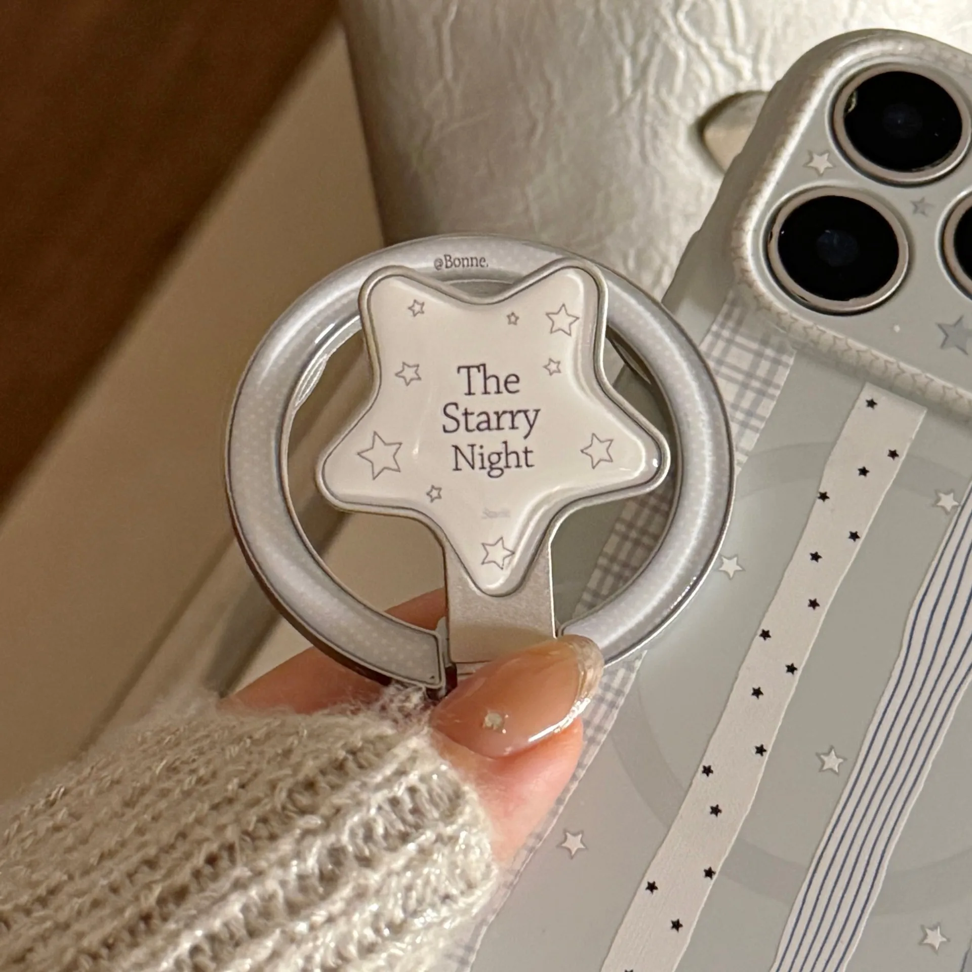 

Cute Polka Dot Star Magnetic Phone Grip Holder Phone Table Stand Bracket Magnet Finger Socket for Cell Mobile Folding Support