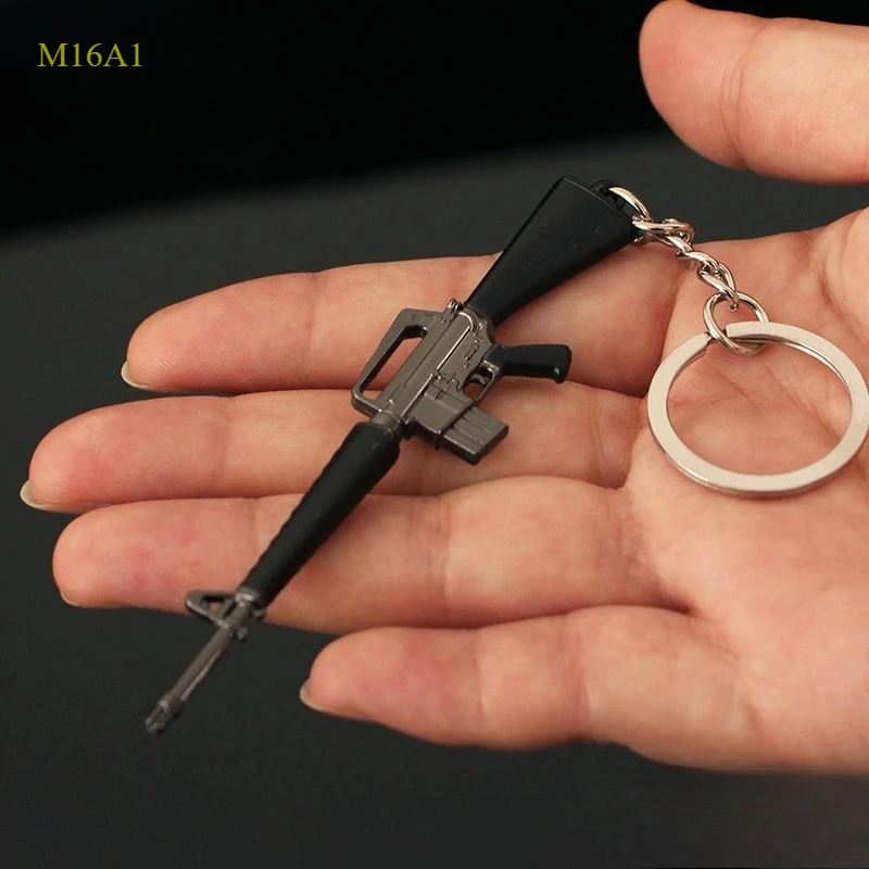 

PUBG Pendant Merchandise Mini M16A1 Gun Model Alloy Keychain Guns Student Toy Ornament Props