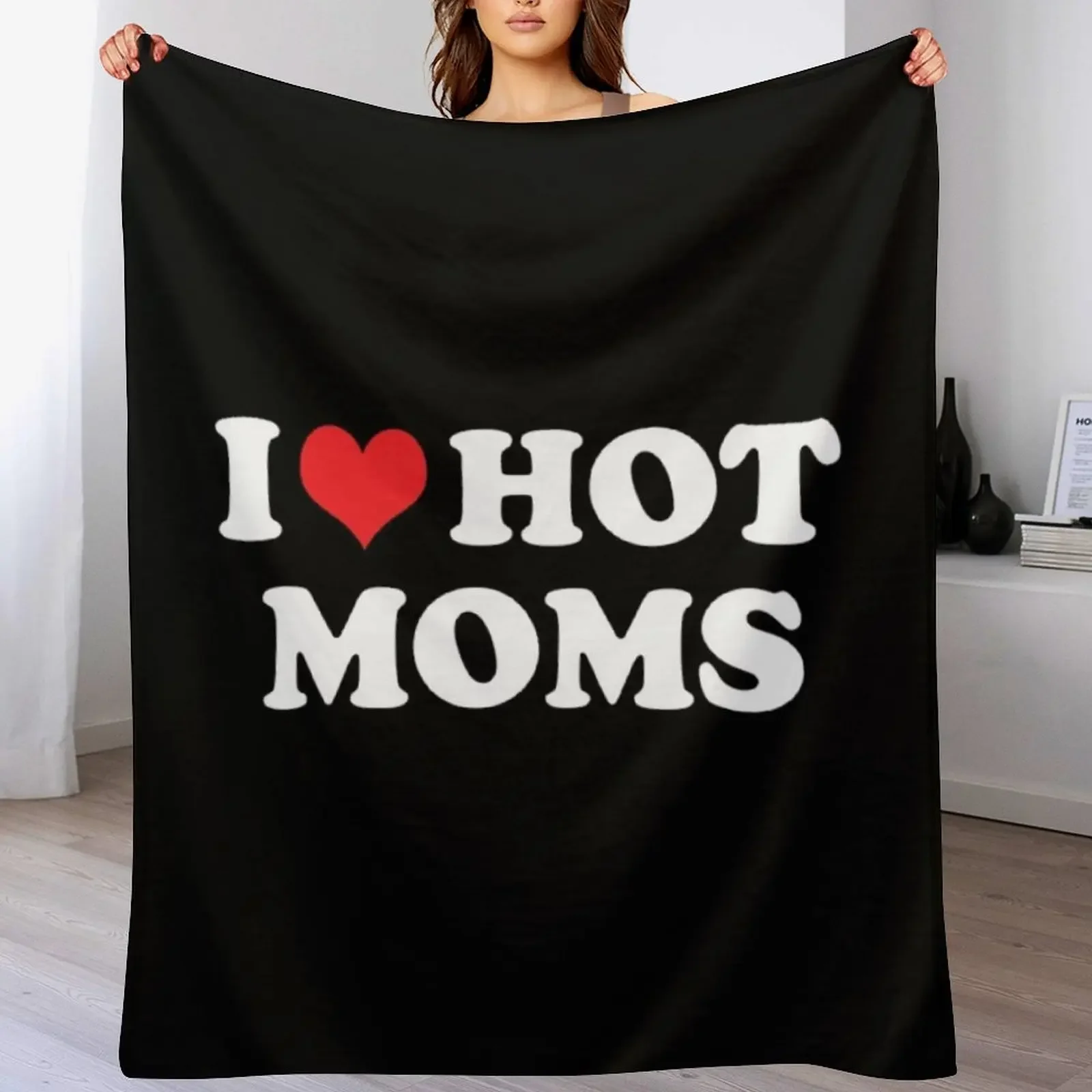 

I love hot mom Throw Blanket Cozy Light Blanket for Travel Camping Picnic