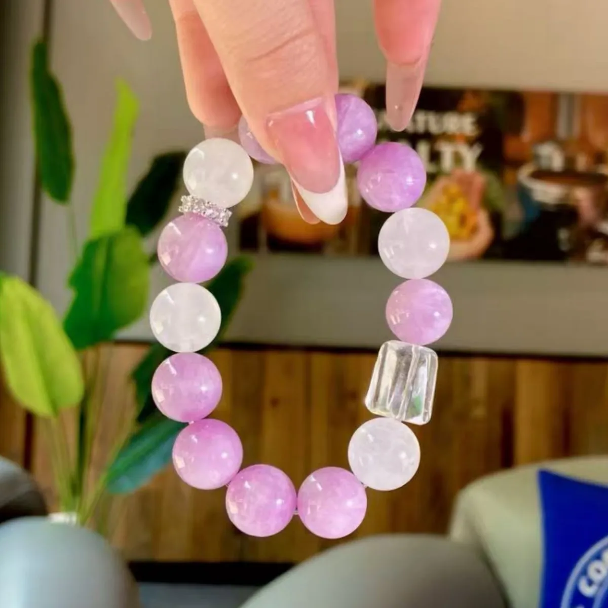 

Natural Purple Lithium Brilliant White Asai Bracelet Women's Light Luxury Fashion Crystal Bracelet
