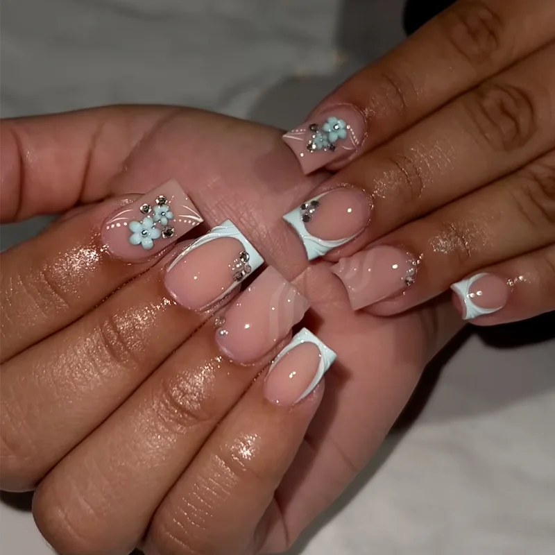

Stylish Rhinestone Flower French Tips Fake Nails for Hot Girls