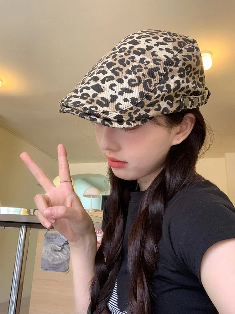 Retro Leopard Print Beret Hat Women's Spring Summer Face Slimming Trendy Streetwear Cap Cool Subculture Hat for Teens And You...