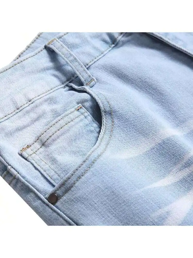 Jean slim décontracté pour hommes, style de rue américain, design simple et droit, jean délavé noir, adapté à un usage quotidien