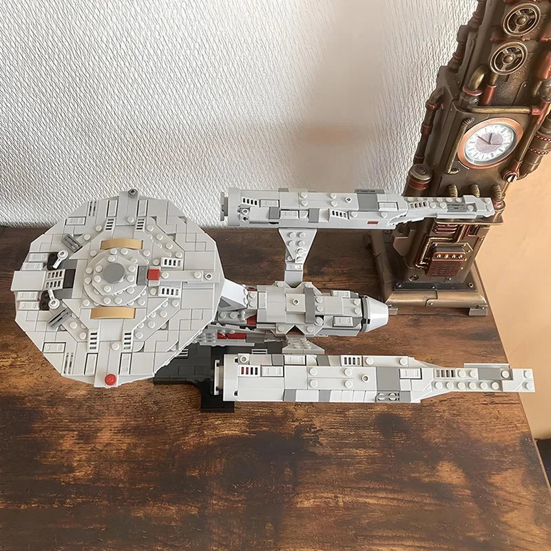 NEW MOC Spaceship Midi-Scale USS Enterprise NCC-1701 Buliding Blocks Model DIY Assembly Bricks Model Toys Gifts