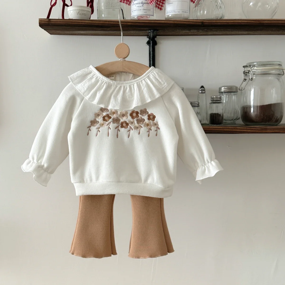Cotton Plush Thick Sweatshirts Girls Toddler New Winter Clothing Floral Embroidery Pullovers Solid Flared Pants 2pcs Outfit