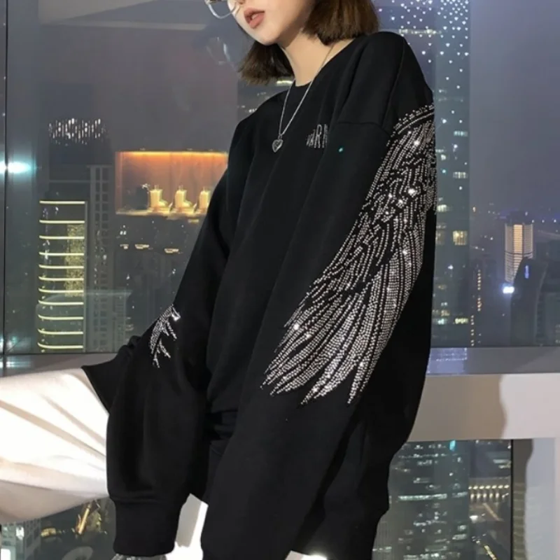 2023 Autumn and Winter Temperament Casual Bright Diamond O-neck Neck Women Clothing Simplicity Loose Korean Pullover Top