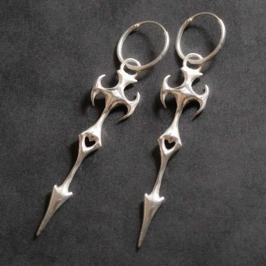 Irregular-Shaped Cr…