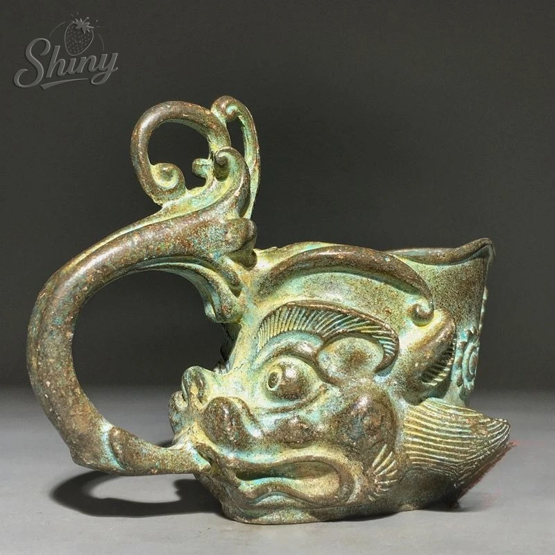 Vintage Chinese Auspicious Beast Wine Cup Archaistic Animal Head Ritual Goblet with Handle for Home Decor Collection