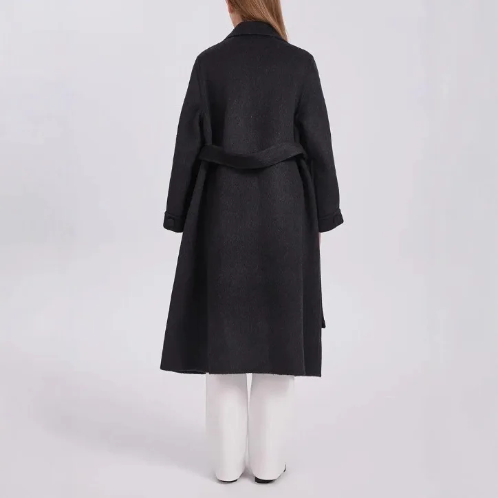 2025 Cappotto lungo in lana tinta unita elegante e semplice da donna autunno/inverno nuovo cappotto lungo con colletto casual
