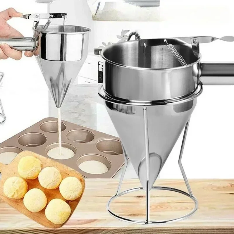 

600/1200ML Cone-shaped Stainless Steel Funnel Dispenser Dough Pancake Dispenser Octopus Fish Ball Kitchen Baking Tools Macaroon