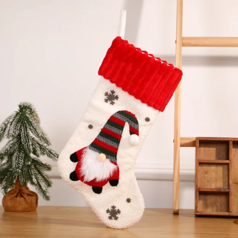 Personalized Customization Christmas Decoration Candy Socks Embroidered Elderly Christmas Socks Christmas Children's Gift Socks