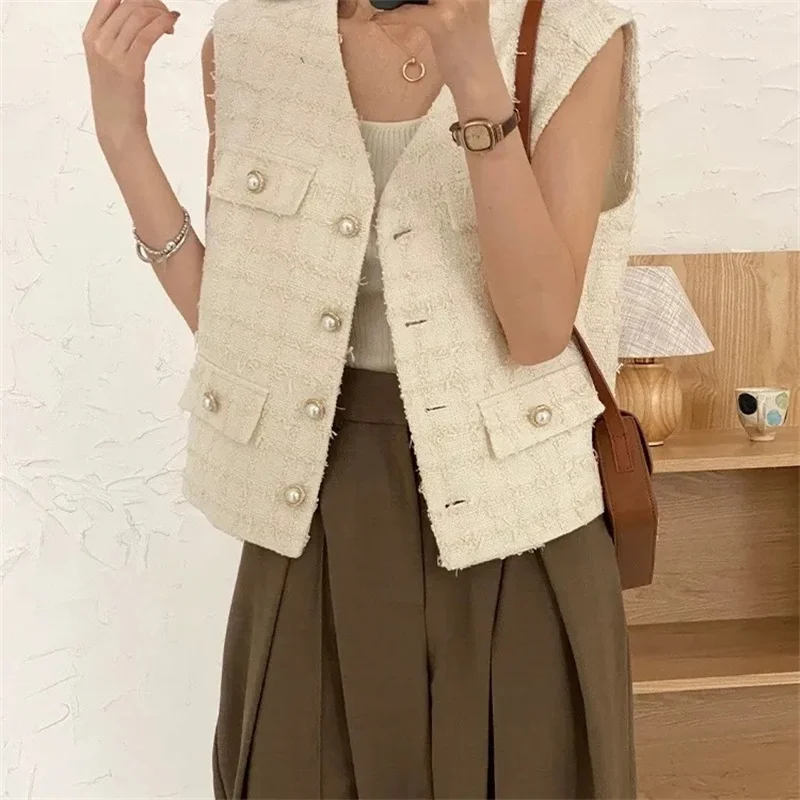 Spring Autumn2023New Western Style fashion Vest Coat Thin High-End Sleeveless Jacket Temperament Small Fragrant Waistcoat Ladies