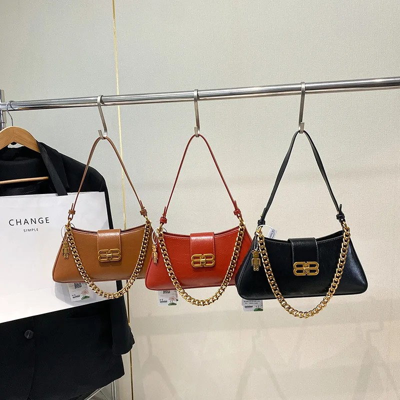 

​ ​ Компактная квадратная сумка с цепочкой, женская сумка с верхним зерном под мышками, текстура икры, минималистичный кофейный бег, готовый незаменимый ​ ​