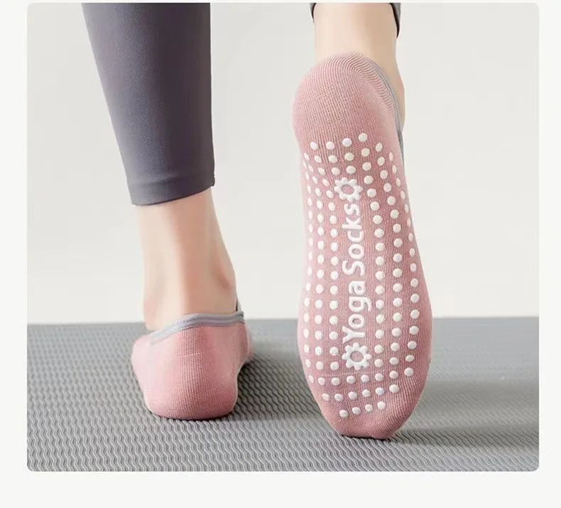 8 쌍 여성용 미끄럼 방지 요가 양말 보이지 않는 로우 컷 레드 블랙 화이트 그린 옐로우 요가 양말 실내 피트니스 및 체육관 운동용