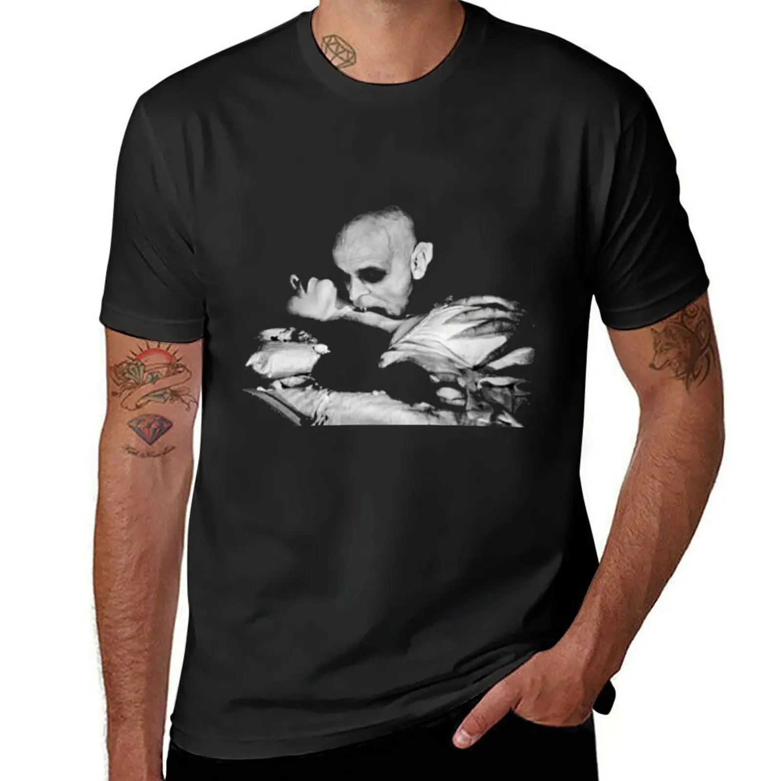 

HD Nosferatu - The bite (1921) T-Shirt sublime blue lock outfits for men