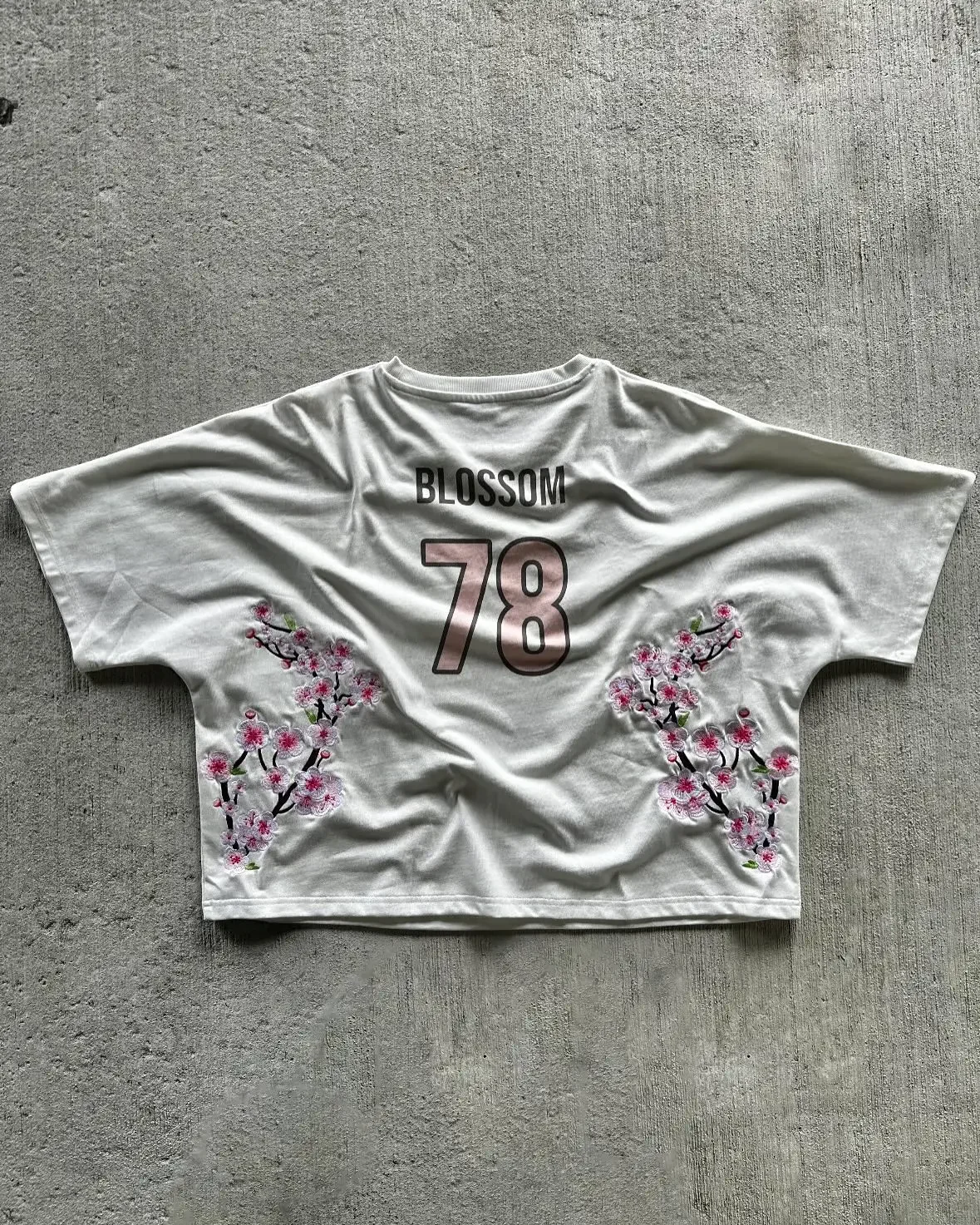 

Y2K New Retro Cherry Blossom Graphics T-shirt Street Fashion Trend Short Sleeves Women Hip Hop Gothic Harajuku Casual Loose Tops