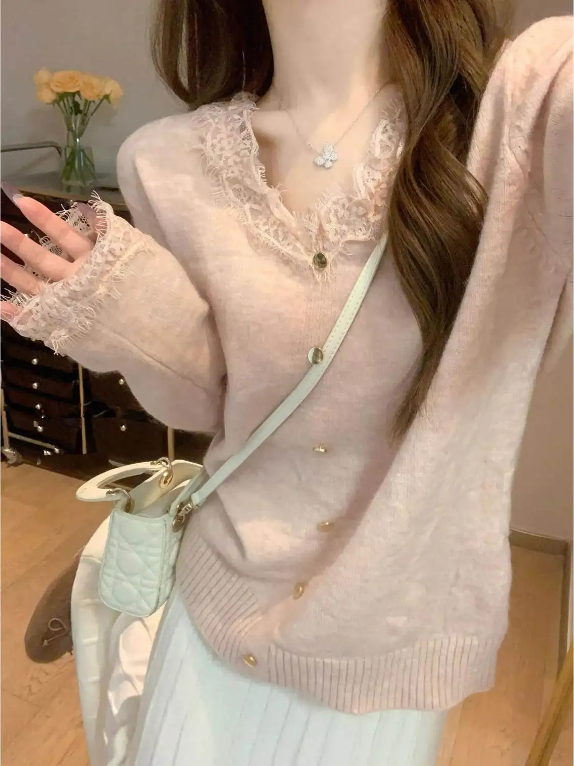 

Ele Long Sve Knitted Sweater Women's V-Ne Lace Patchwork Gentle Sle Autumn Winter New Arrival Faionable Top