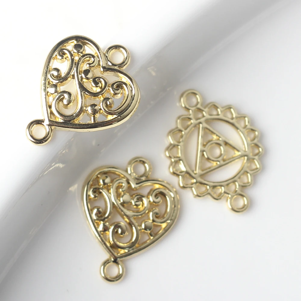 

10pcs Cute Hollow Out Heart Shape Pendant Connector Handmade DIY Earrings Necklace Charms for Jewelry Making Accessories Fashion