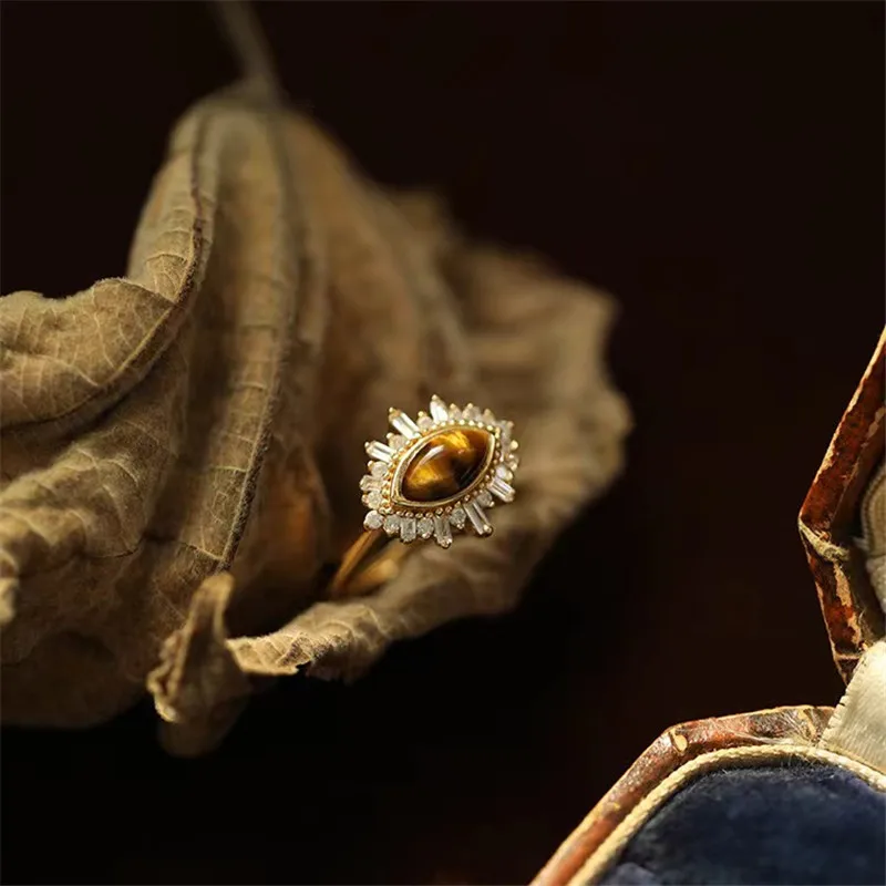 

S925 Sterling Silver Electroplated 18k European Vintage Tiger Eye Stone Ring For Women High-end Palace Banquet Jewelry