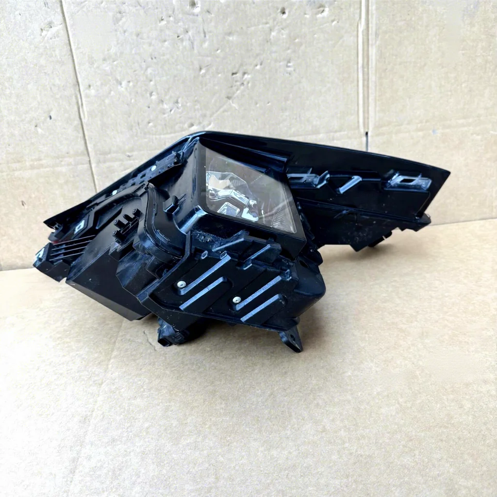 24-25 Changan Hunter Front Headlights Original Factory Genuine High-End LED Headlight Assembly OLIVER Fitment Original