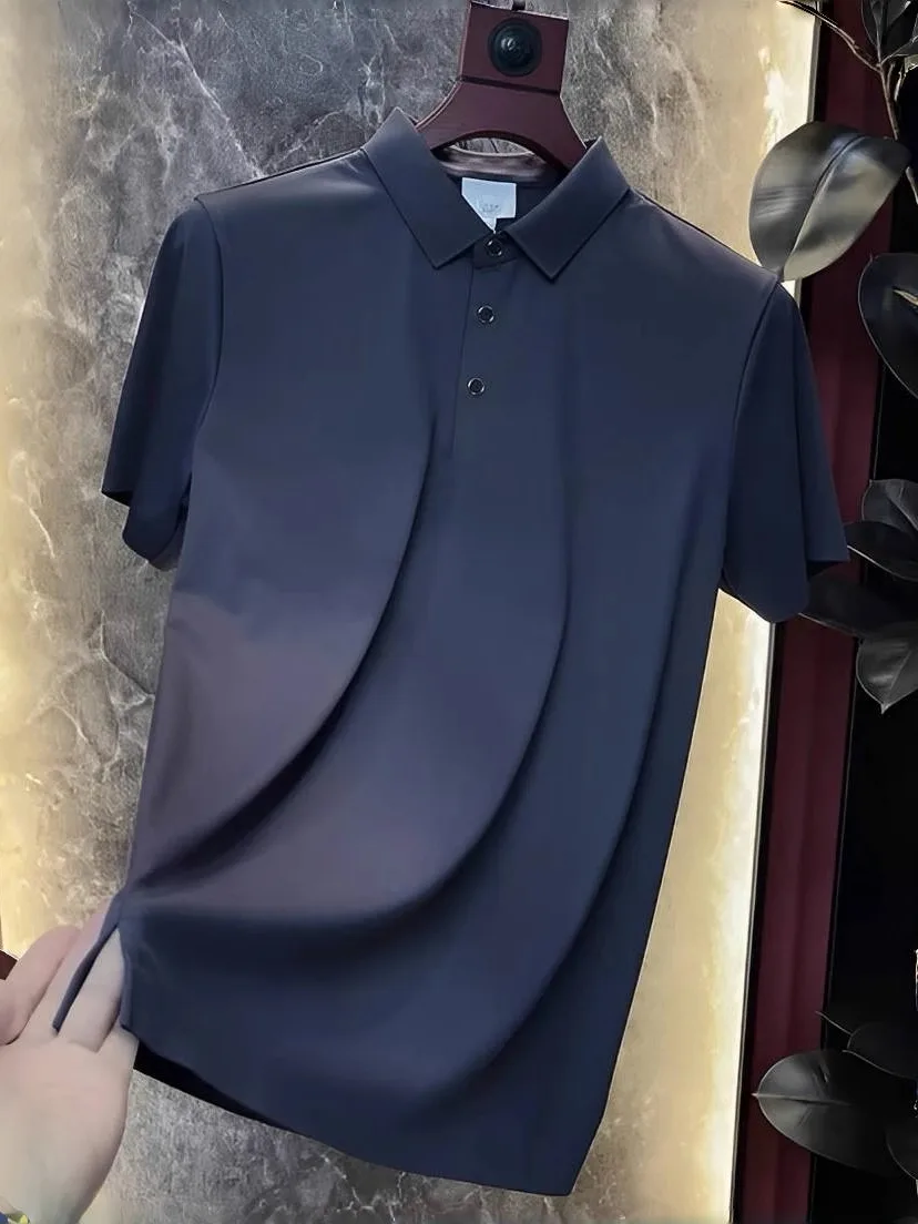 

Комфортная мужская рубашка из шелковистой ткани с блеском, осенняя новинка, простой модный дизайн, с воротником, однотонная, трендовая, приталенная, в городском стиле.