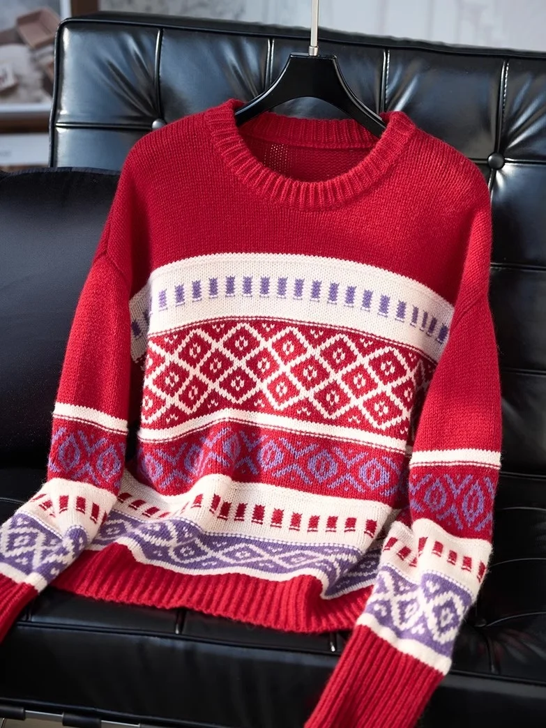 

Потрясающий красный женский вязаный свитер из чистой шерсти с геометрическим узором Fair Isle для Рождества и Нового года, модный, привлекающий внимание, прямого кроя.